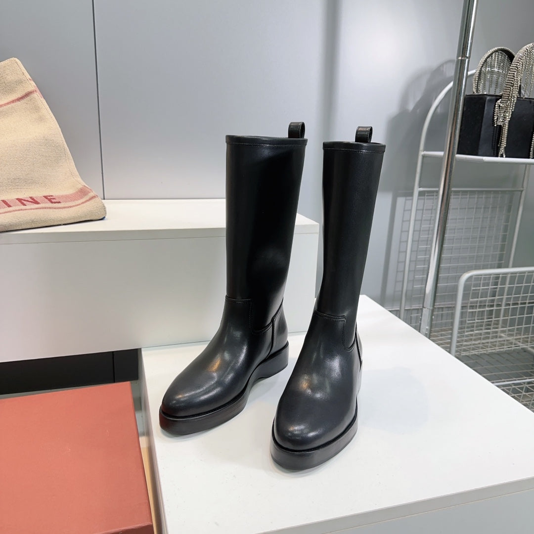 LP 25S JOHN BOOT IN BLACK CALFSKIN