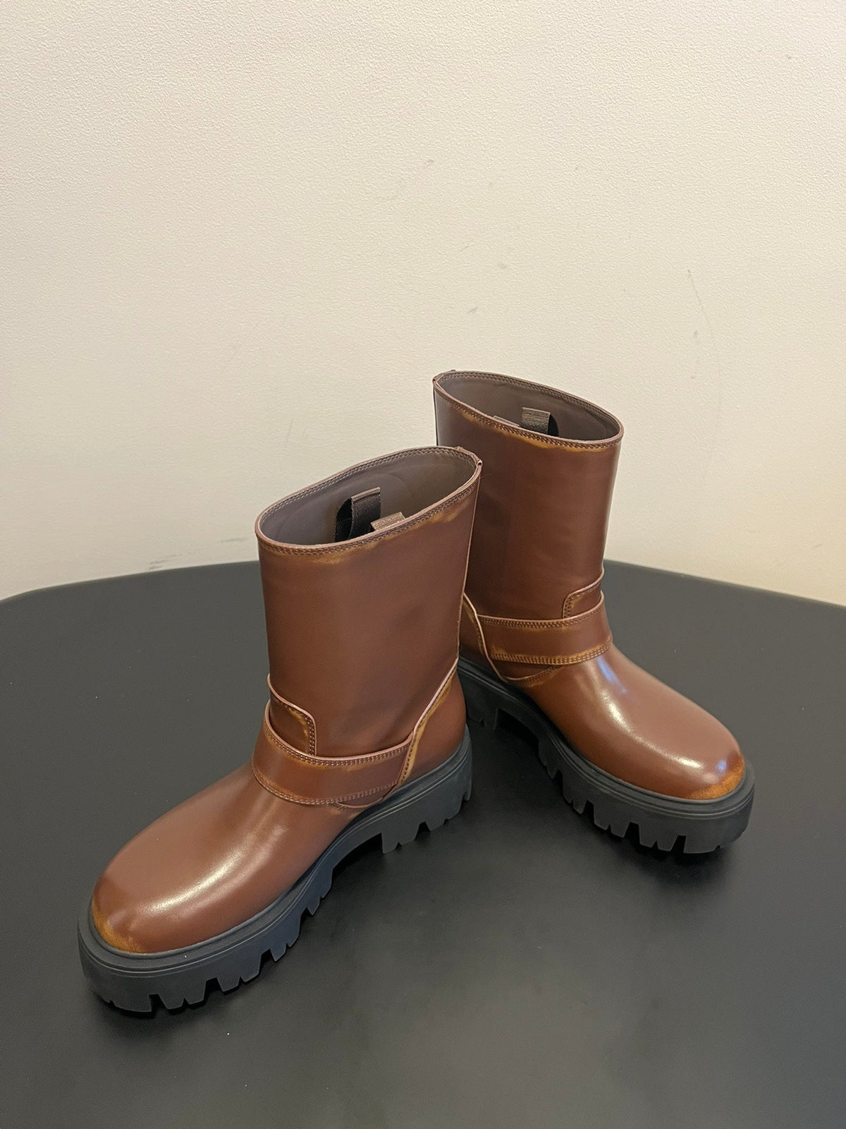 PRADA 25S PLATFORM ANKLE BOOTS IN BROWN CALFSKIN WITH GOLD HARDWARE