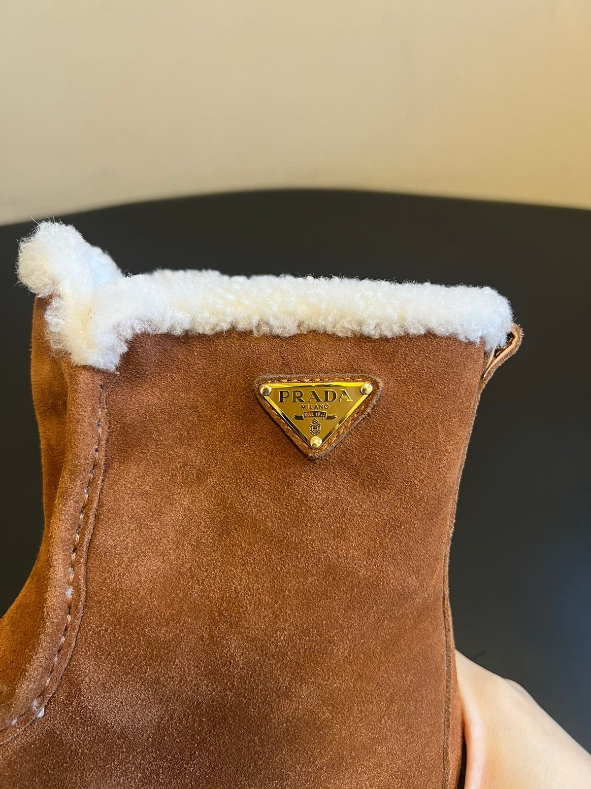 PRADA 25S PLATFORM ANKLE BOOTS 40 MM IN BROWN SUEDE SHEARLING-LINED