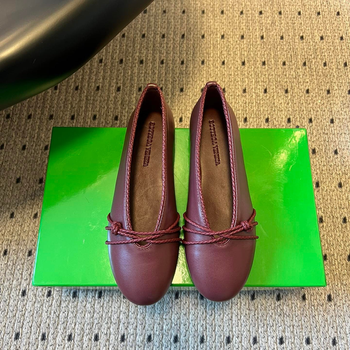 BOTTEGA VENETA 26S ESPADRILLE BALLET FLATS IN DARK RED LAMBSKIN