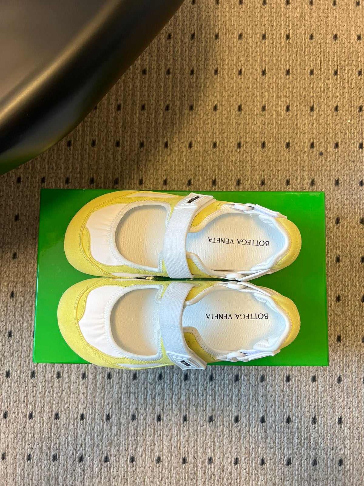 BOTTEGA VENETA 26S MARY JANE SNEAKER IN YELLOW SUEDE AND WHITE FABRIC
