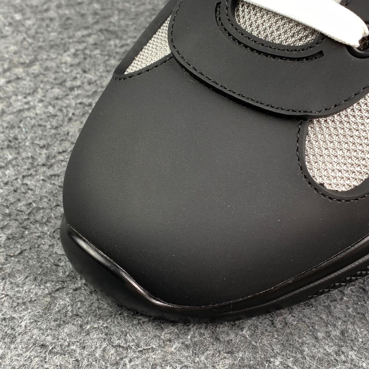 Prada America's Cup Black