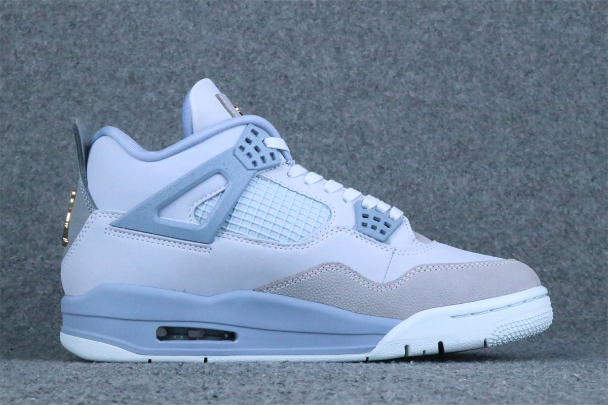 Air Jordan 4 Retro UNC Tar Heels PE (2025)