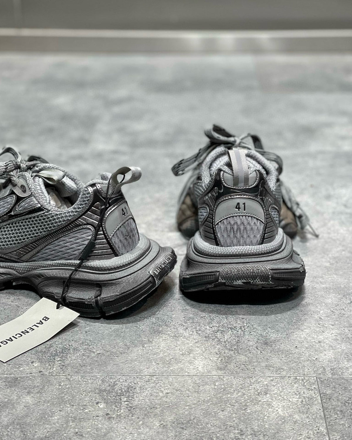 Sneakers & Shoes