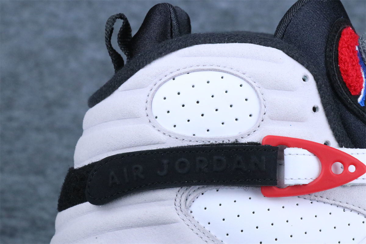 Air Jordan 8 Retro 'Bugs Bunny' 2025