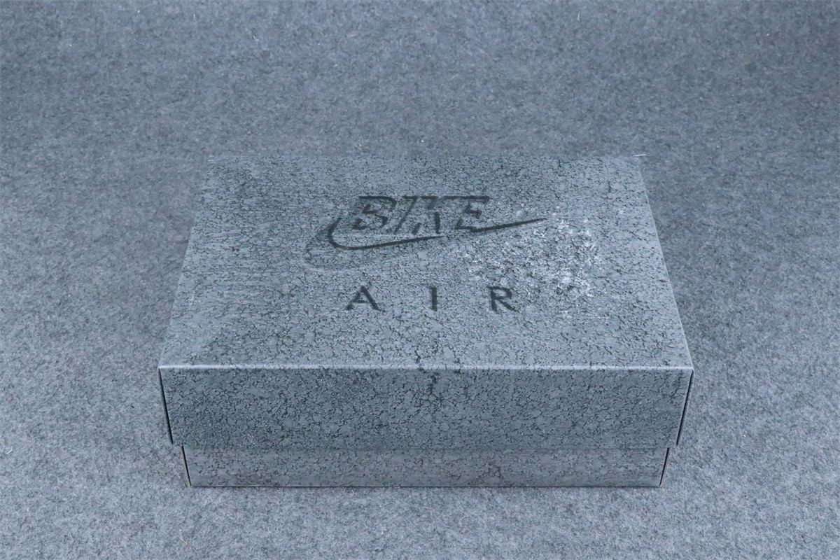 (Custom) Jordan 4 Retro OG SP Brick by Brick “Grey”