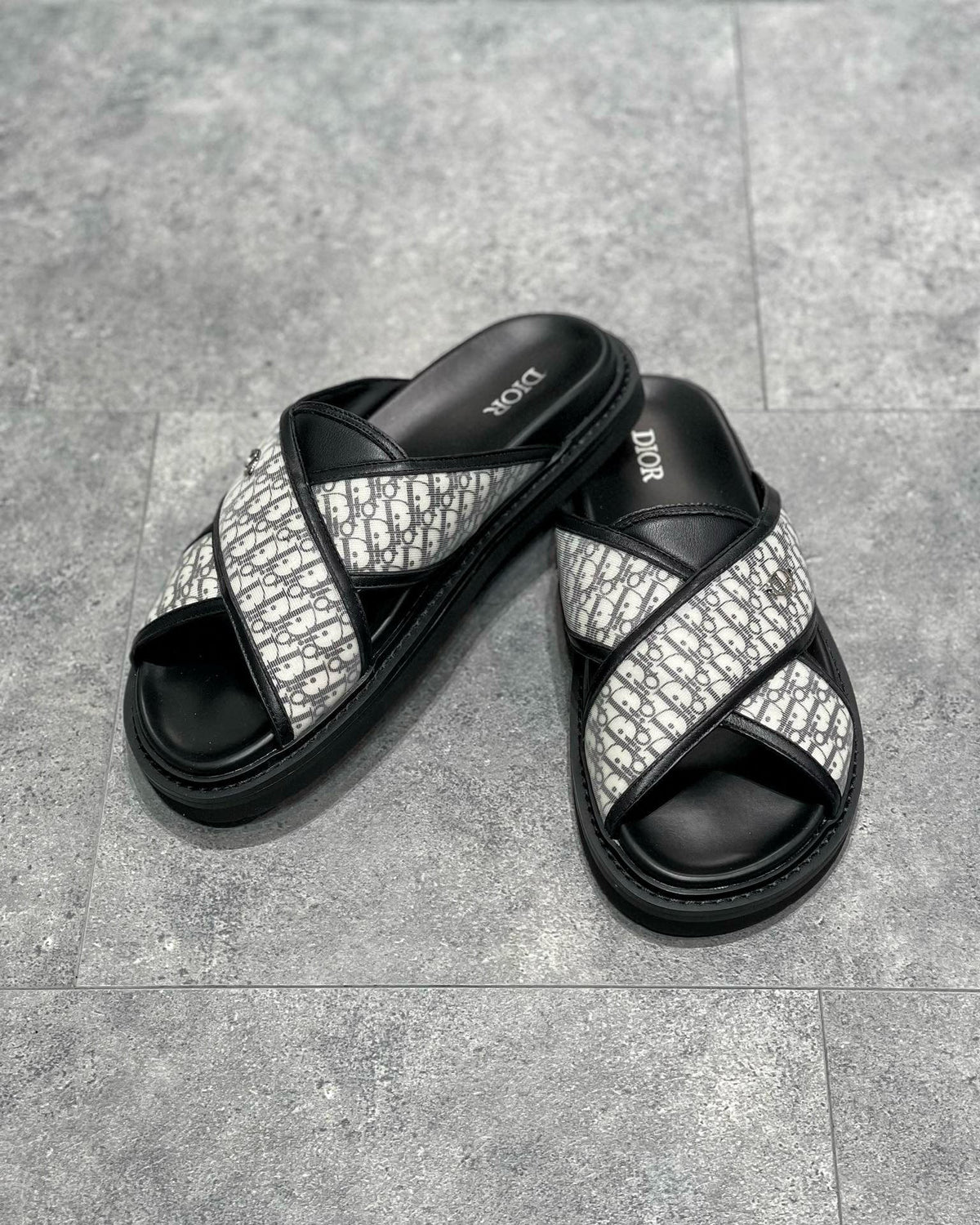 CD SANDALS