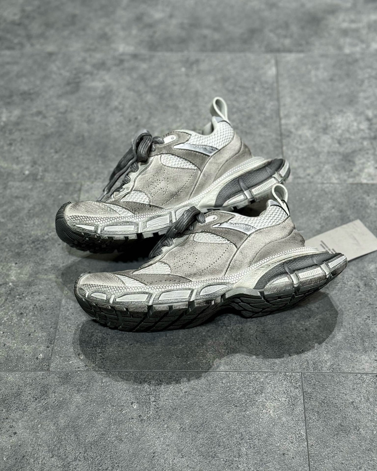 BLCG Sneakers