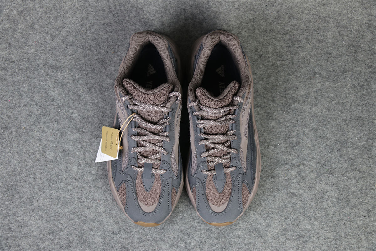 Yeezy Boost 700 V2 'Mauve'
