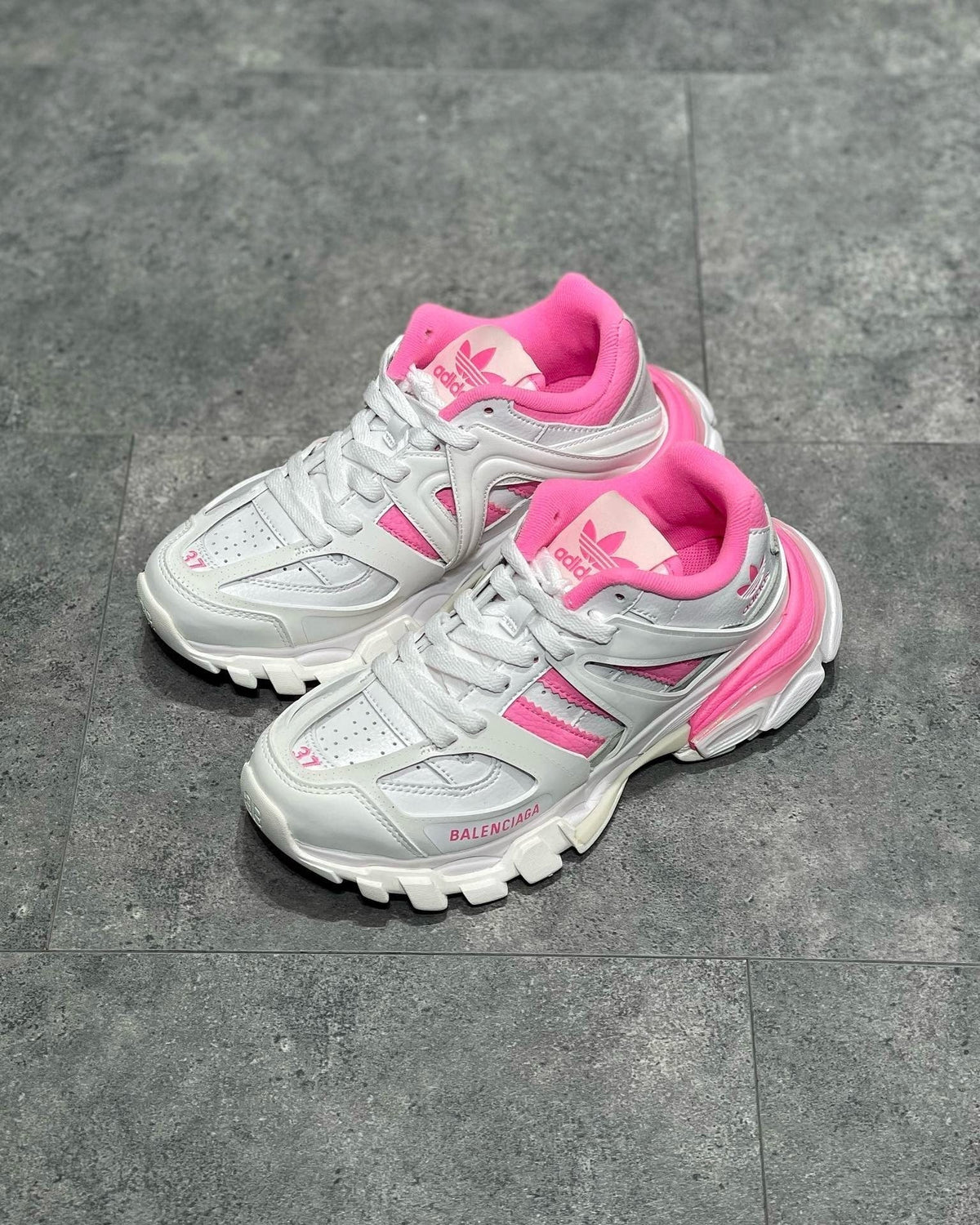 BLCG Sneakers