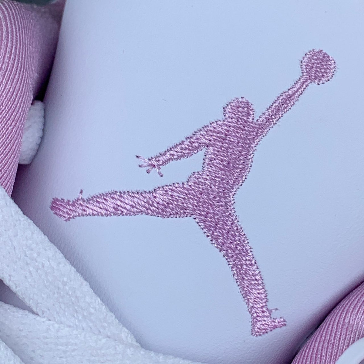 (Custom) Air Jordan 4 Retro 'Pink Oreo'