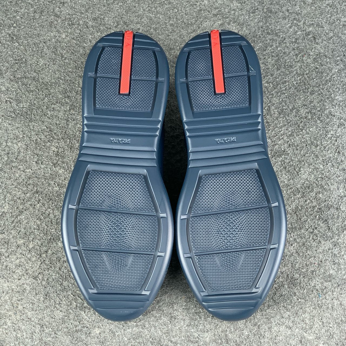 Prada America's Cup 'Dark Blue'