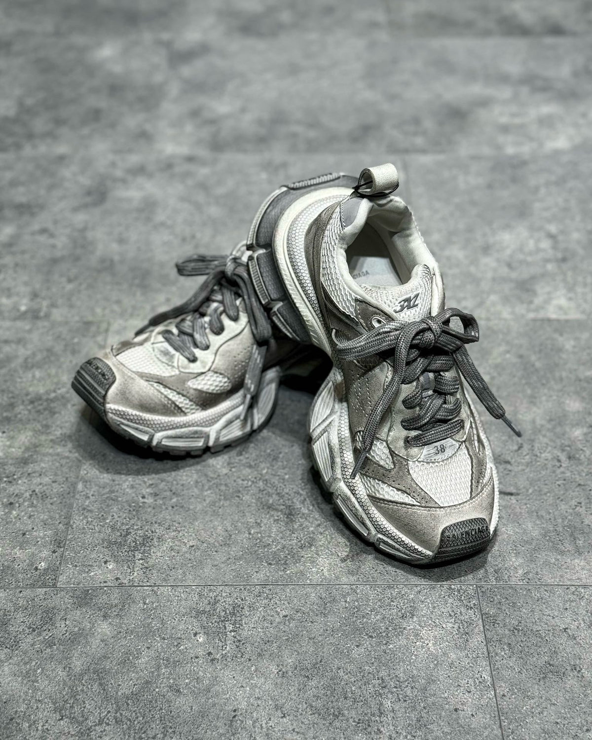 BLCG Sneakers