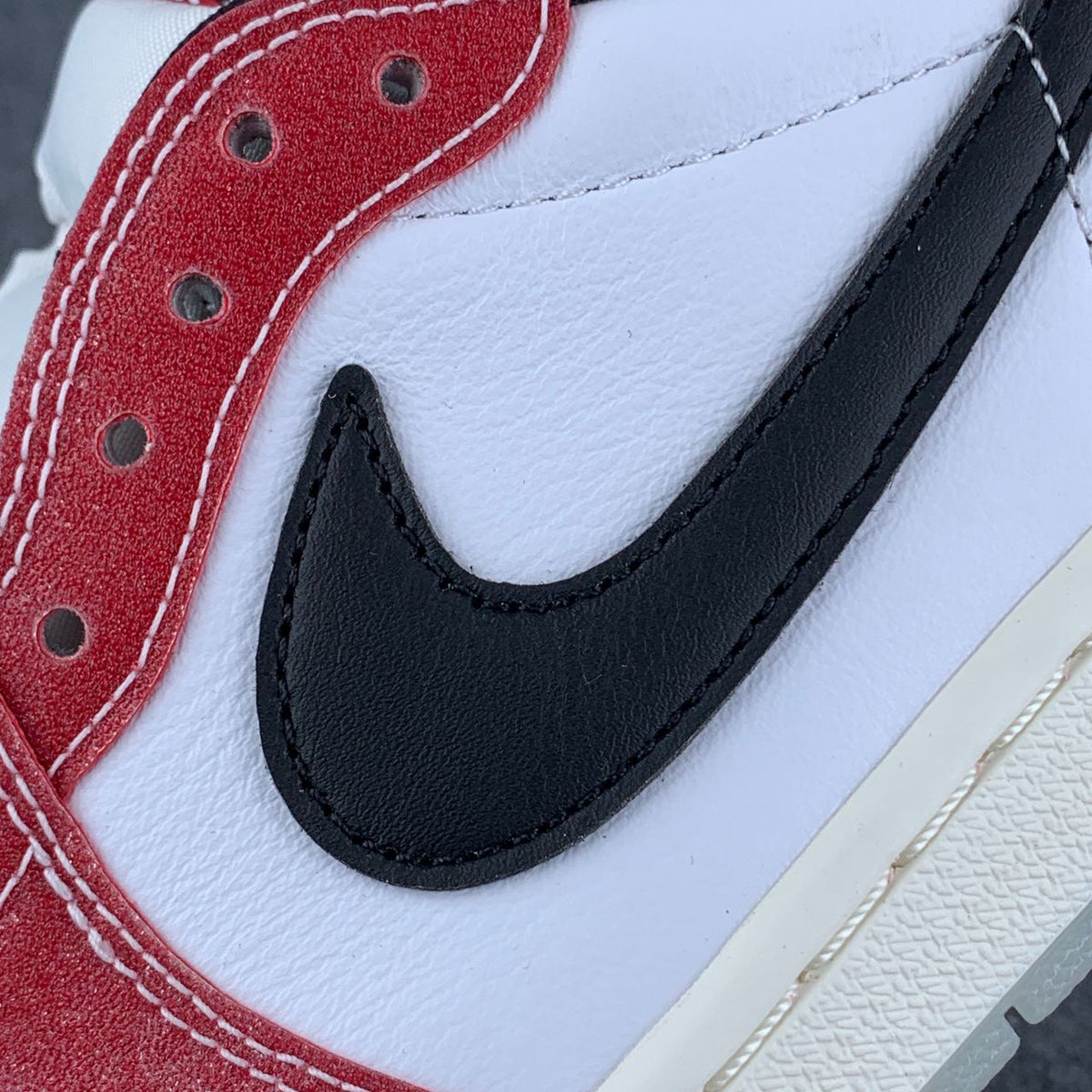 (Custom) Trophy Room x Air Jordan 1 Retro Low OG SP