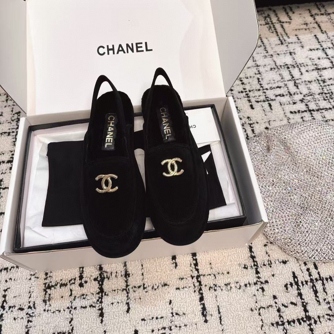 SLINGBACK LOAFER IN BLACK SUEDE AND SHEARLING