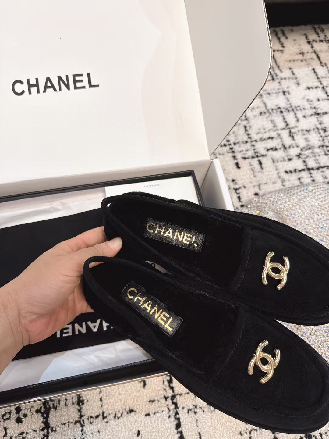 SLINGBACK LOAFER IN BLACK SUEDE AND SHEARLING