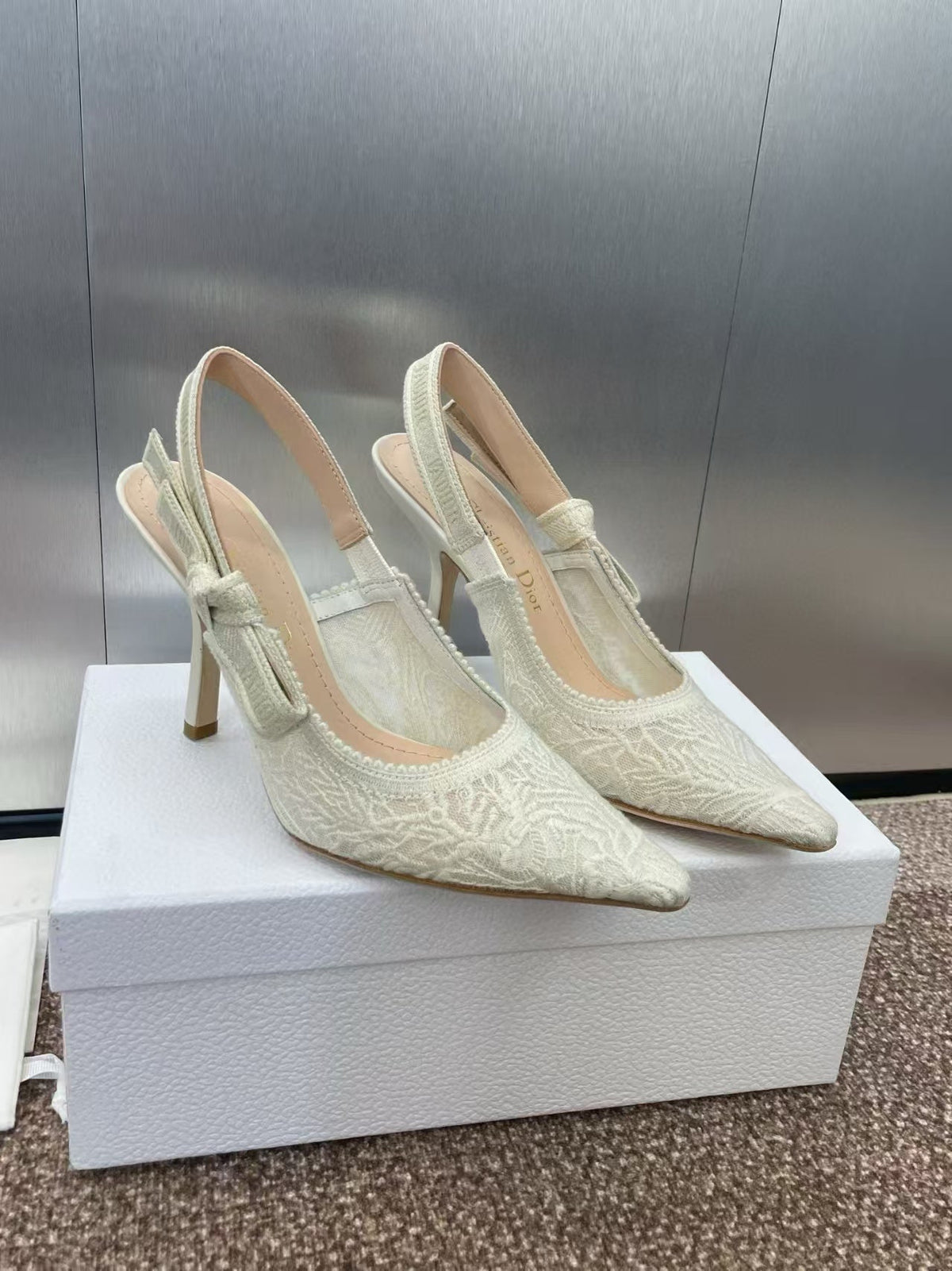 J'ADIOR SLINGBACK PUMPS IN IVORY WHITE EMBROIDERED LACE