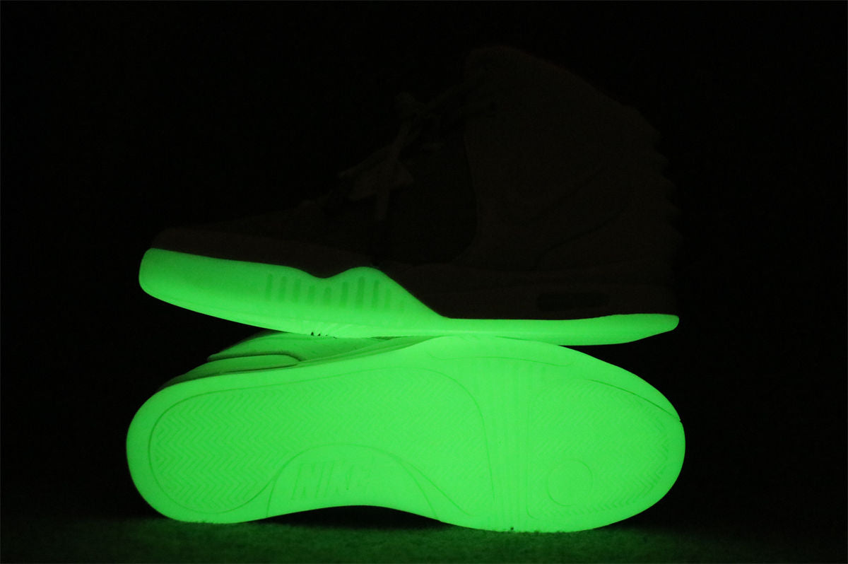 Air Yeezy 2 NRG 'Pure Platinum'