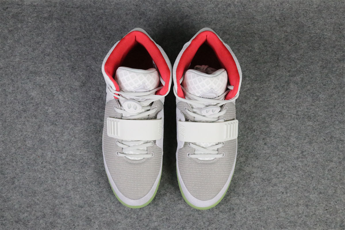Air Yeezy 2 NRG 'Pure Platinum'