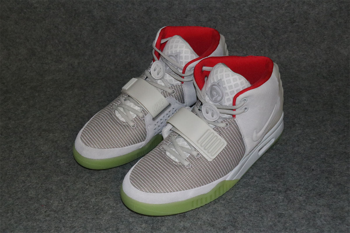 Air Yeezy 2 NRG 'Pure Platinum'
