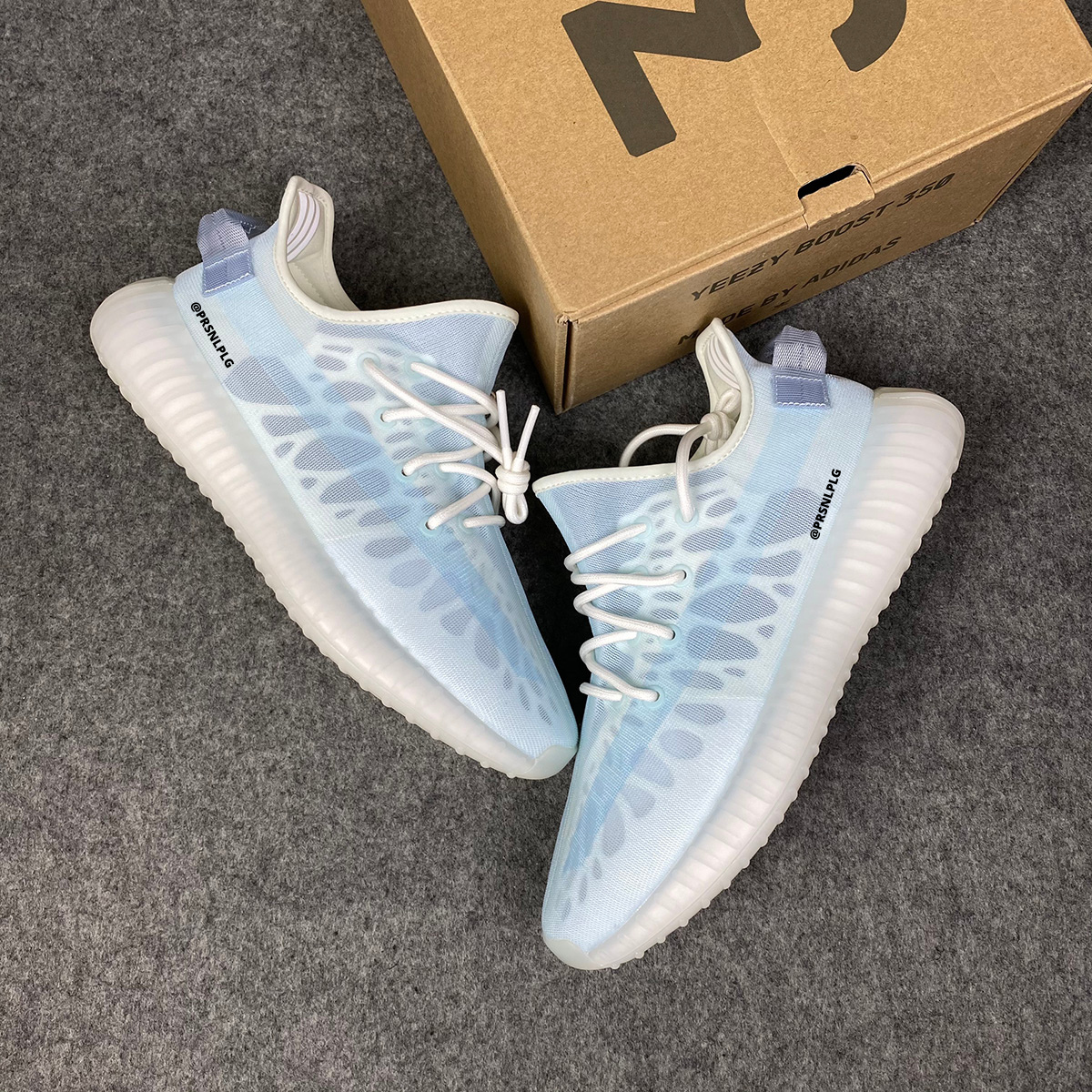 Yeezy Boost 350 V2 'Mono Ice'