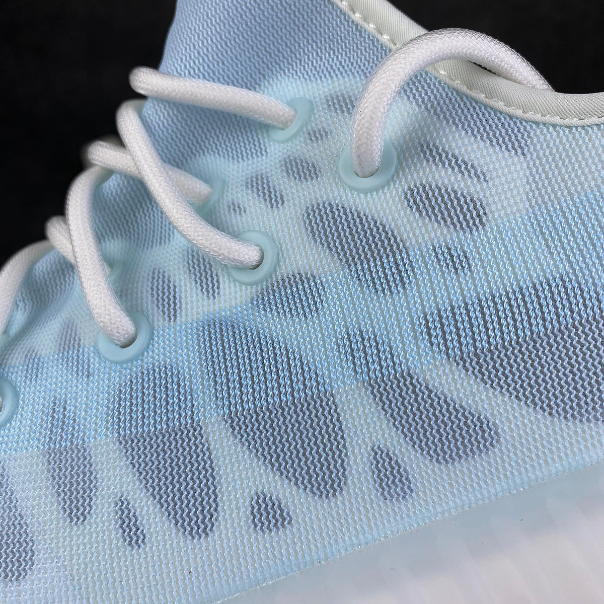 Yeezy Boost 350 V2 'Mono Ice'