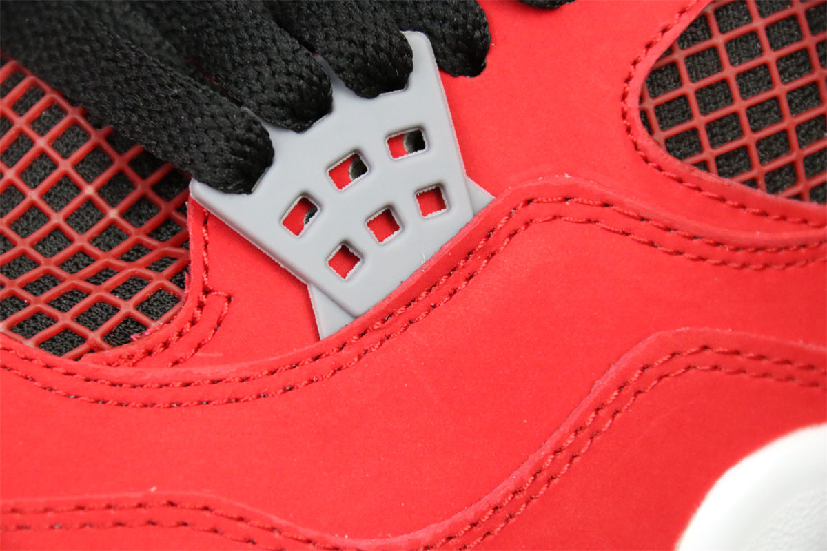 Air Jordan 4 Retro 'Toro Bravo'
