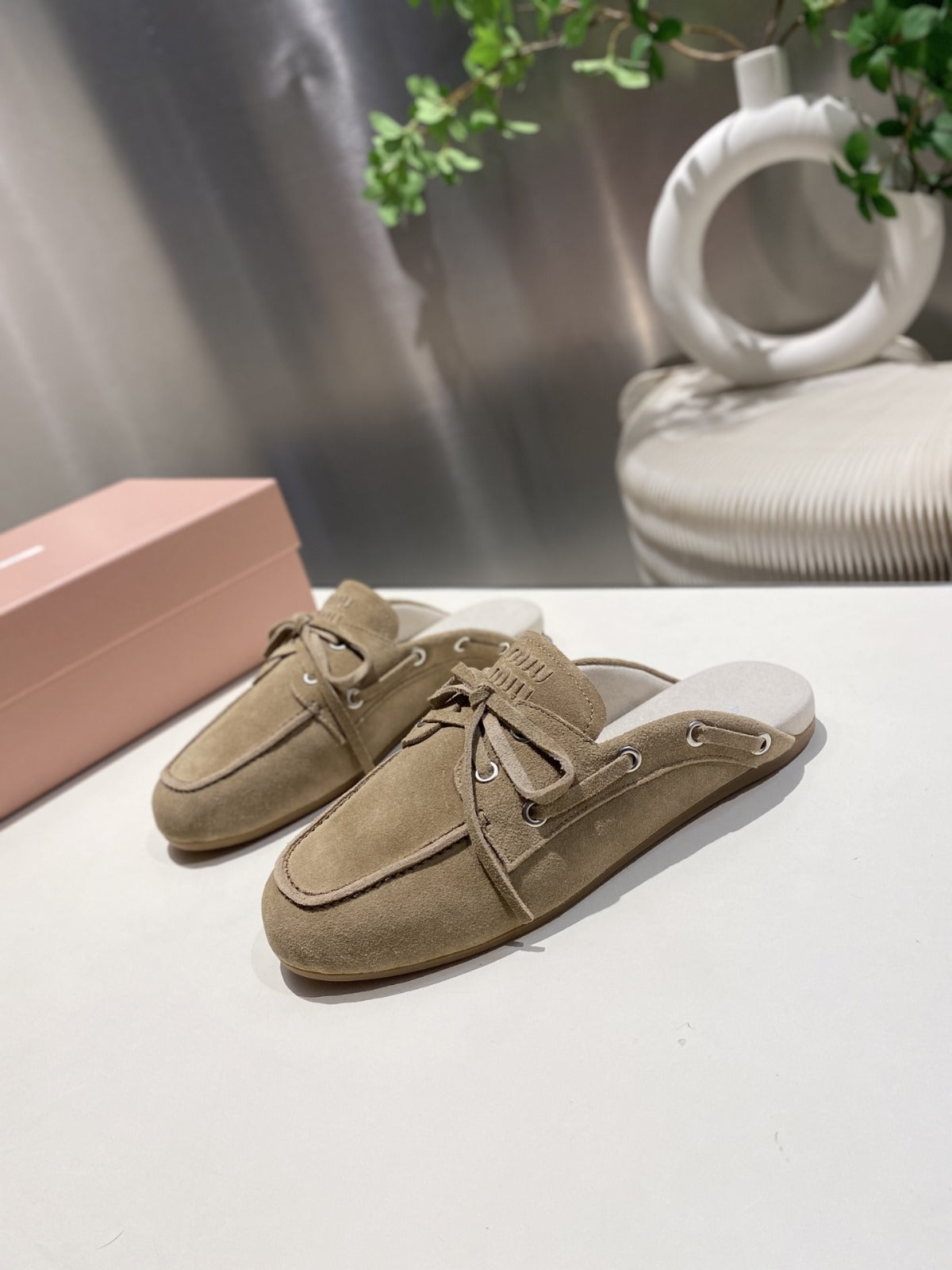 MIU FADED MULE IN LIGHT BROWN ECRU SUEDE