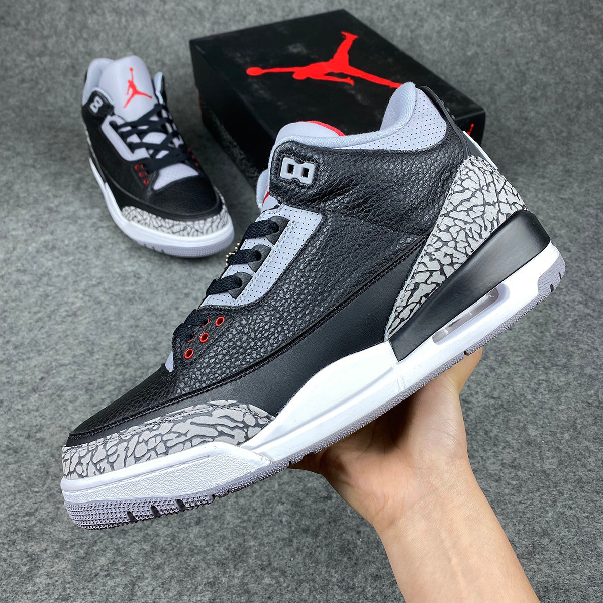 Air Jordan 3 Retro OG 'Black Cement' 2018