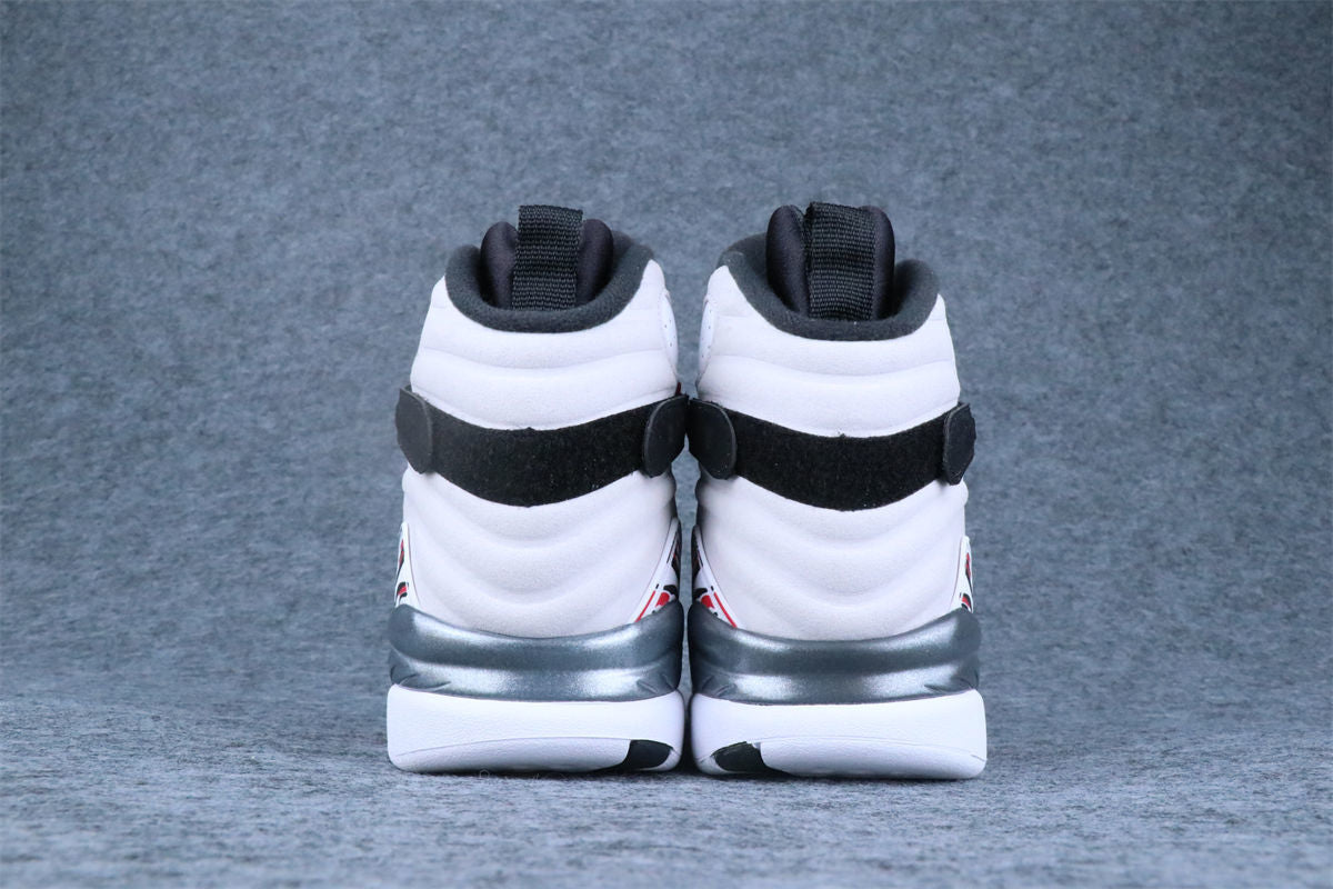 Air Jordan 8 Retro 'Bugs Bunny' 2025