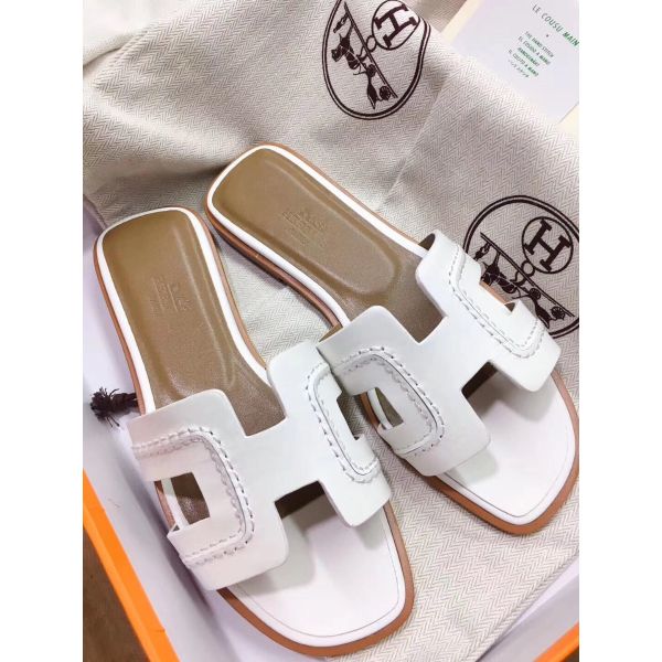 HERM Oran Sandals In White Leather With Stitched Detail