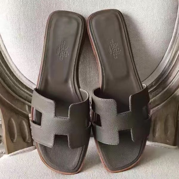 HERM Oran Sandals In Etoupe Epsom Leather