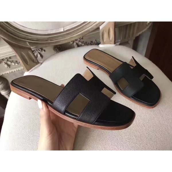 HERM Oran Sandals In Black Epsom Leather