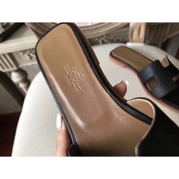 HERM Oran Sandals In Black Epsom Leather