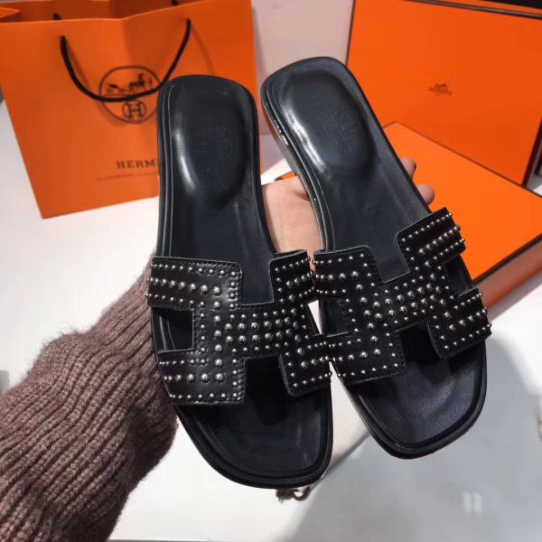 HERM Oran Studs Sandals In Black Leather