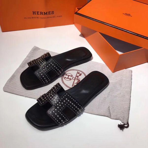 HERM Oran Studs Sandals In Black Leather