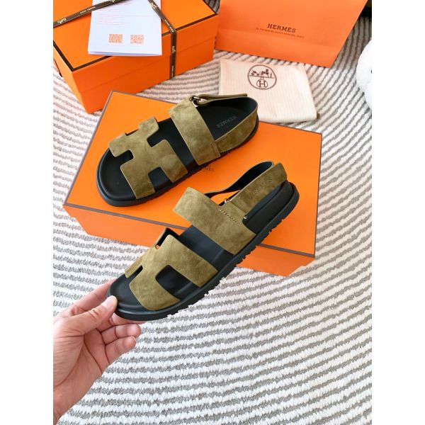 HERM Men's Genius Sandals In Green Suede Calfskin