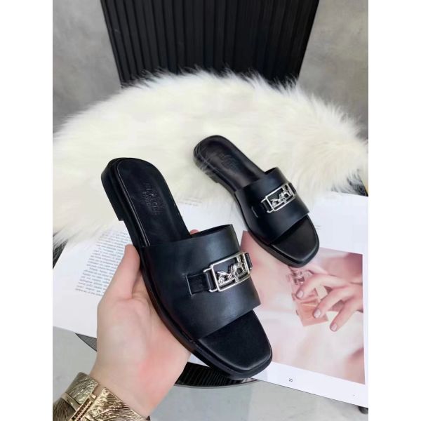HERM Villa Sandals In Black Calfskin