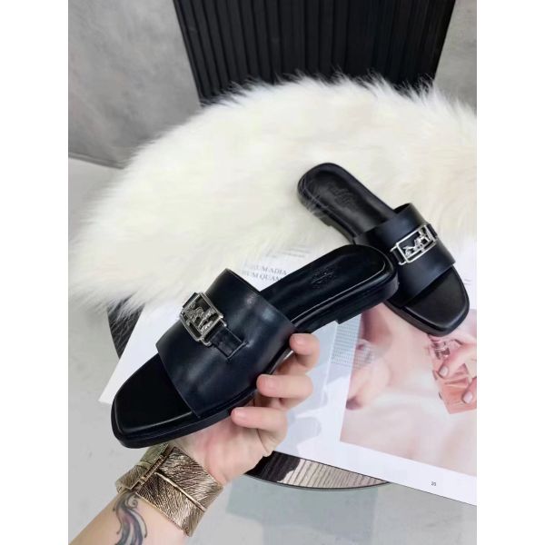 HERM Villa Sandals In Black Calfskin