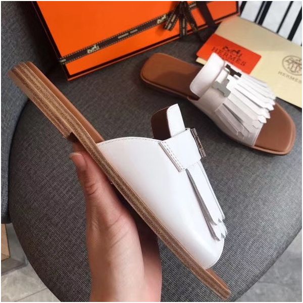 HERM Auteuil Sandals In White Calfskin
