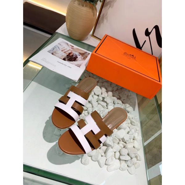 HERM Amica 5mm Sandals In Brown/White Calfskin