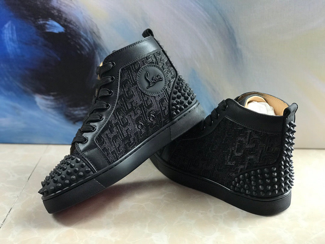 Sneakers & Shoes
