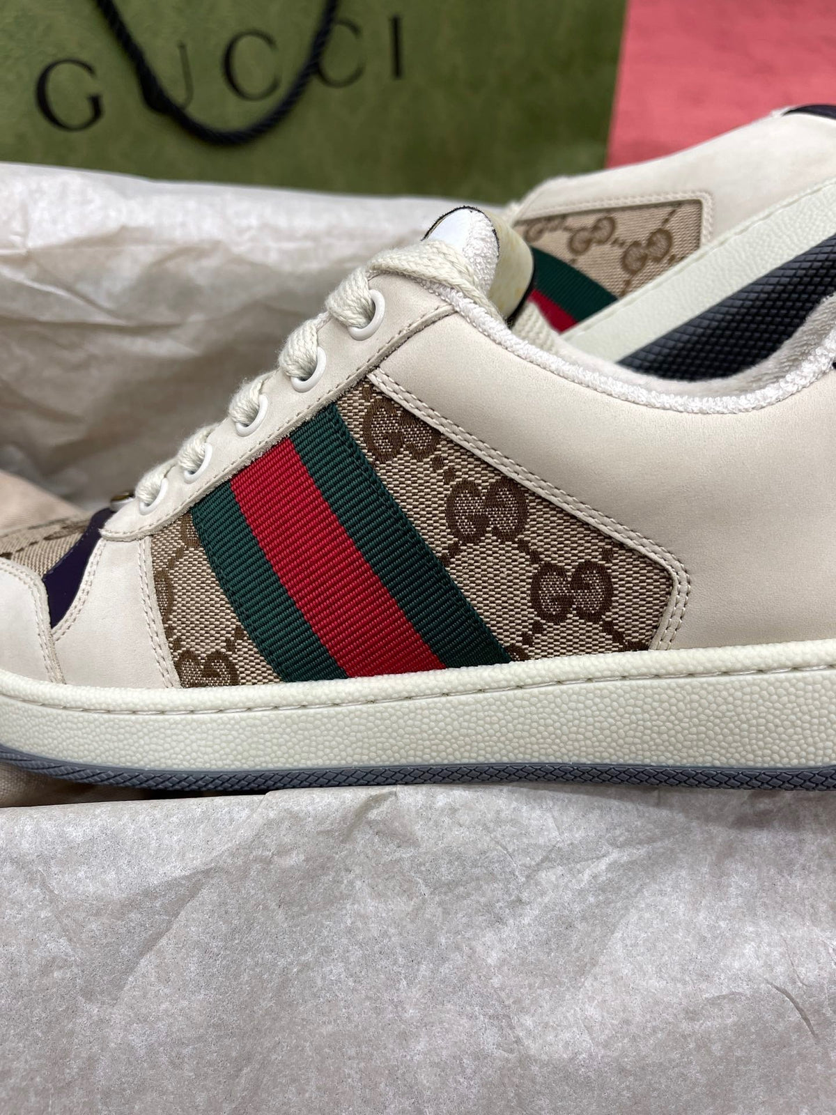 Sneakers & Shoes