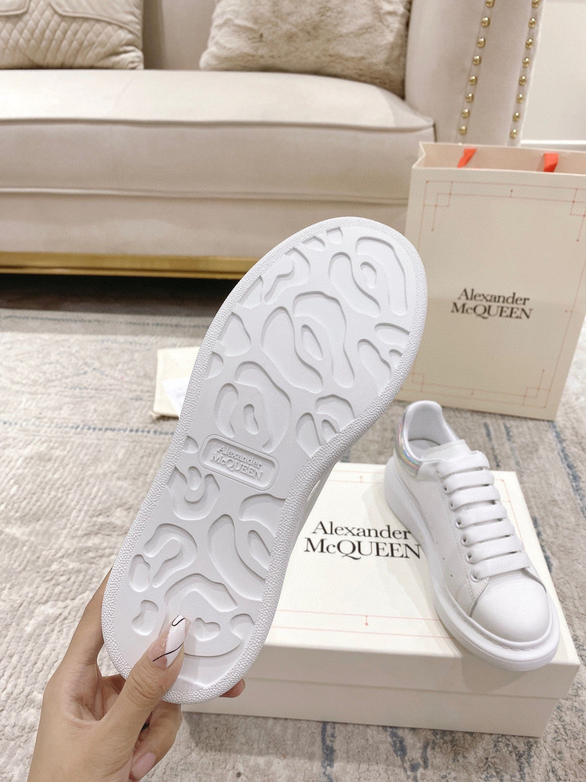 Sneakers & Shoes
