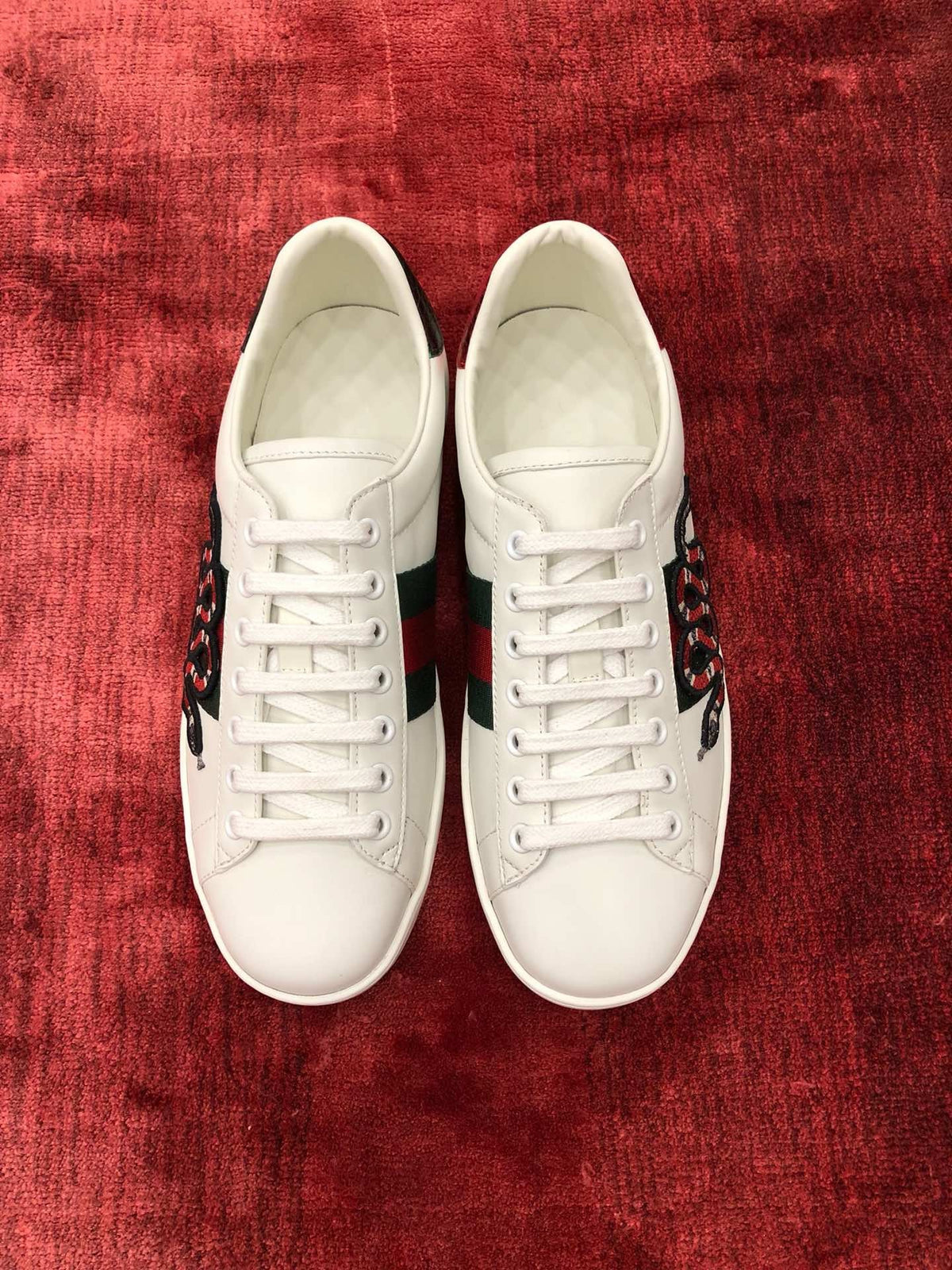Sneakers & Shoes