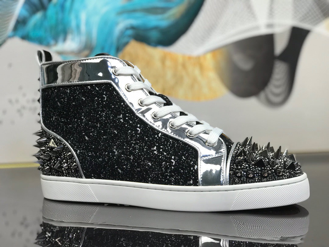 Sneakers & Shoes