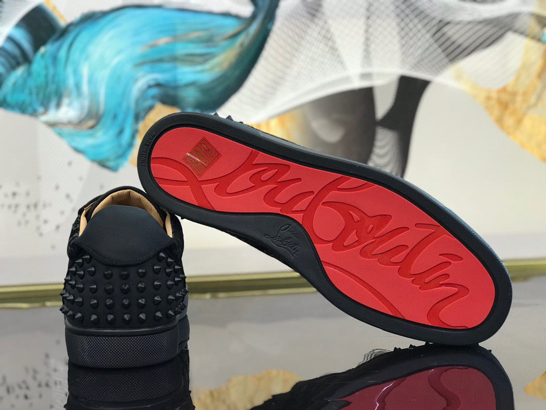 Sneakers & Shoes
