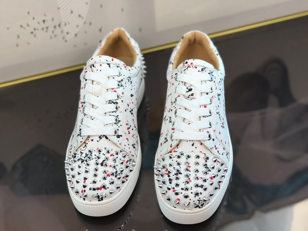 Sneakers & Shoes