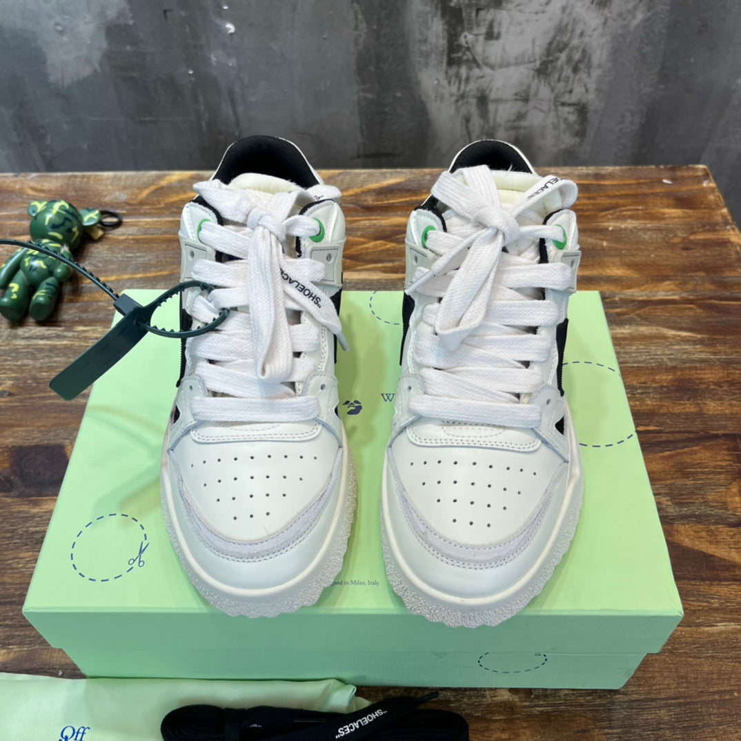Off-White Sneakers
