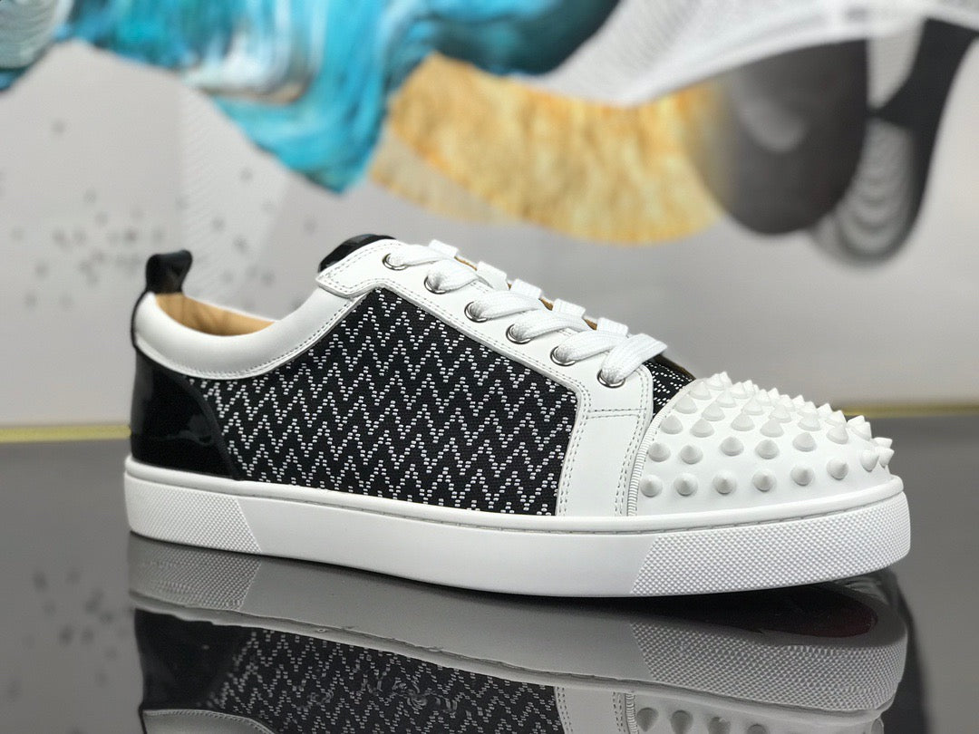 Sneakers & Shoes
